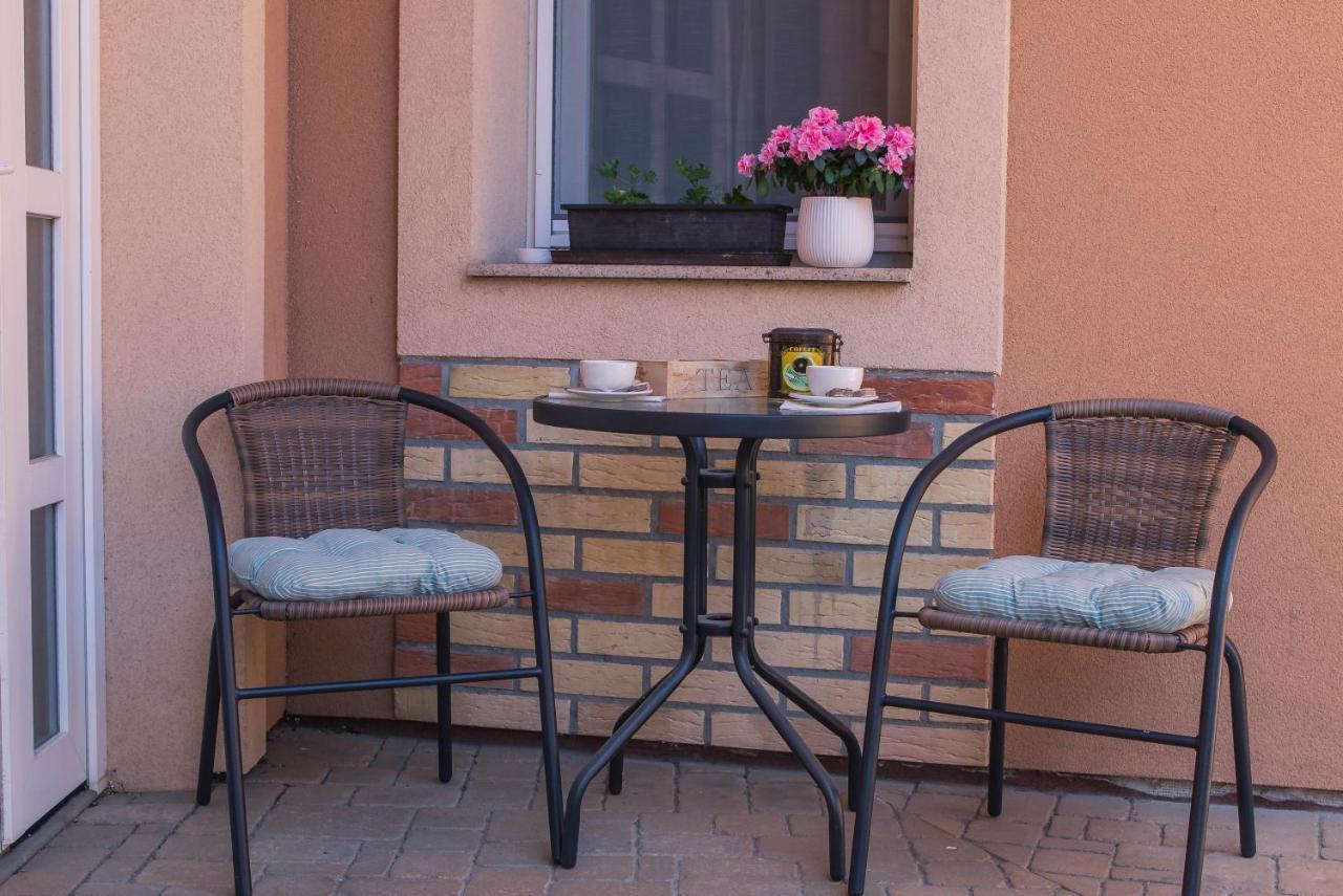 Székesfehérvár Teubel Apartman 2 מראה חיצוני תמונה